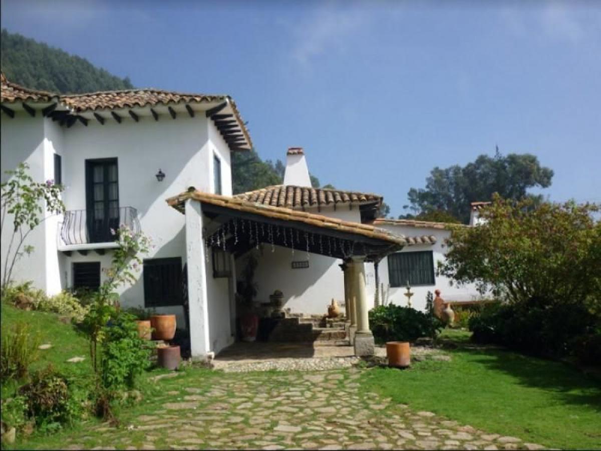 4 bedrooms House in Cundinamarca, Colombia No. 5420