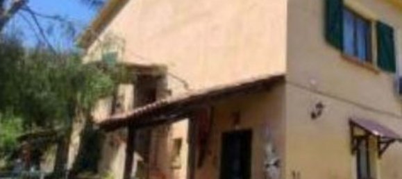 7 rooms House in Penne, Italy No. 41852 2