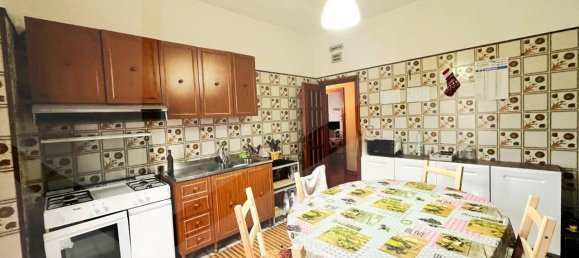 5-Zimmer Wohnung in Bari, Italy, Nr. 22872 10