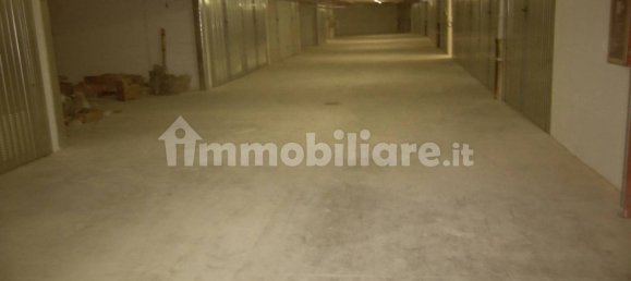 Гараж 15м² в Монца, Италия № 53617 4