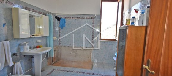 5 bedrooms Apartment in Lerici, Italy No. 353114 17