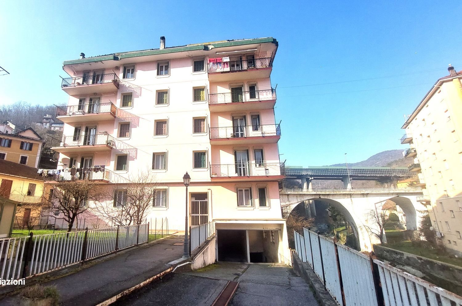 Apartamento de 4 habitaciónes en Rossiglione, Italy No. 117993