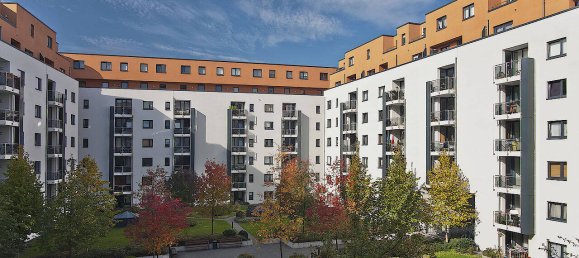 126m² Commercial property in Stuttgart, Germany No. 65013 3