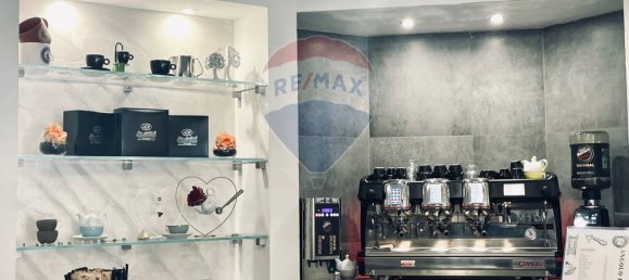 Propiedad comercial de 2 habitaciónes en Poggio a Caiano, Italy No. 356220 19