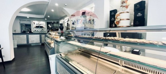 Propiedad comercial de 2 habitaciónes en Poggio a Caiano, Italy No. 356220 3