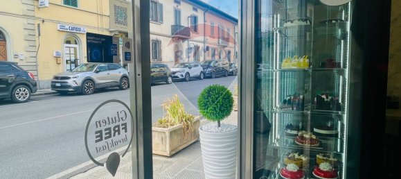 Propiedad comercial de 2 habitaciónes en Poggio a Caiano, Italy No. 356220 10