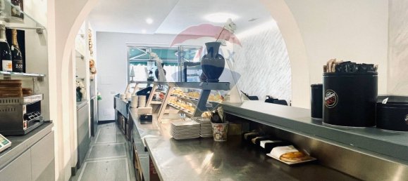 Propiedad comercial de 2 habitaciónes en Poggio a Caiano, Italy No. 356220 11