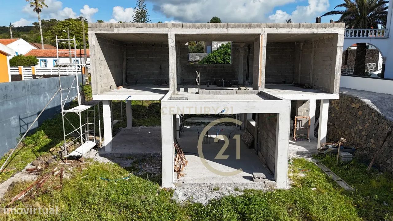 109m² Land in Praia da Vitoria, Portugal No. 235881