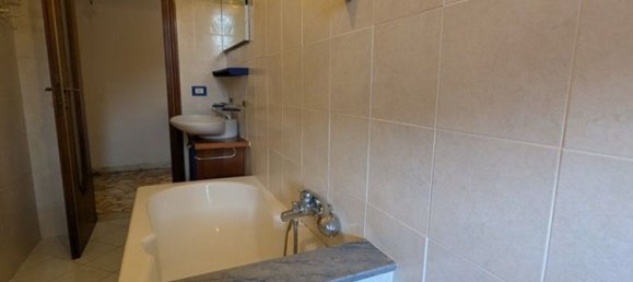 Apartamento de 5 divisões em Cairo Montenotte, Italy N.º 107843 22