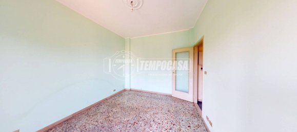 1 bedroom Apartment in Turin, Italy No. 301593 4