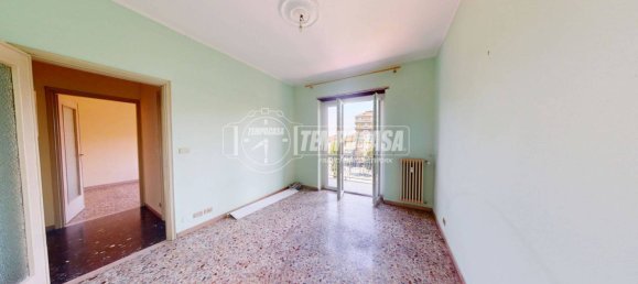 1 bedroom Apartment in Turin, Italy No. 301593 2