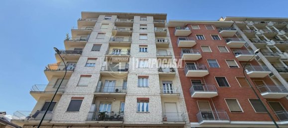 1 bedroom Apartment in Turin, Italy No. 301593 20