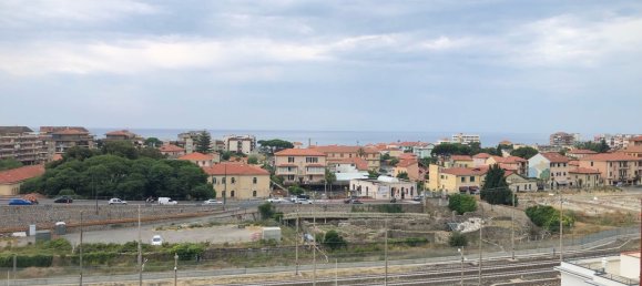 Studio in Ventimiglia, Italy No. 306348 5