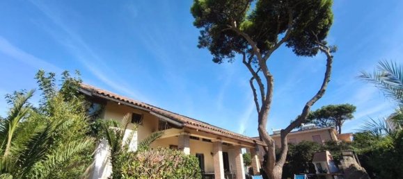 Villa de 9 dormitorios en Terracina, Italy No. 352949 11