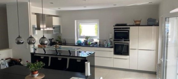 5 bedrooms Bungalow in Saarpfalz, Germany No. 96307 2