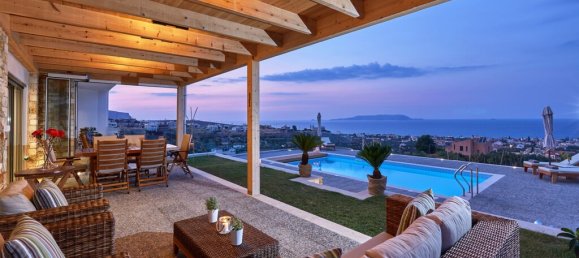450m² Villa for sale in Heraklion, Crete, Greece № 93600 2
