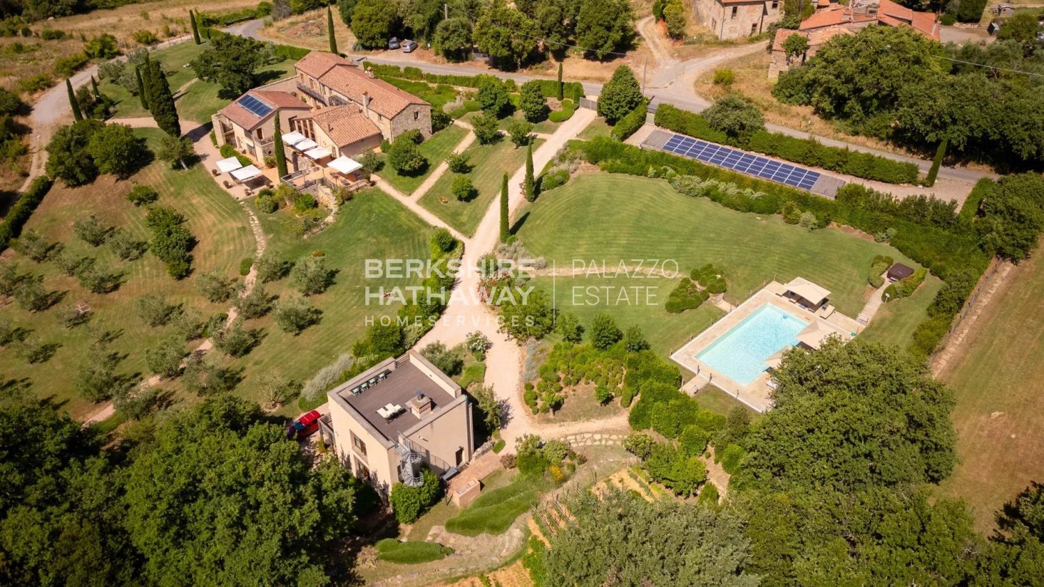 13 bedrooms Villa in Cinigiano, Italy No. 237985