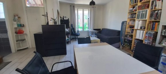 Casa de 2 dormitorios en Chelles, France No. 180886 5