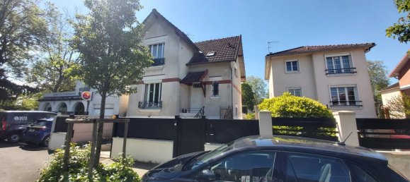 Casa de 2 dormitorios en Chelles, France No. 180886 38