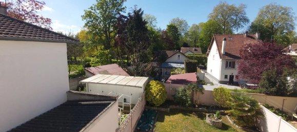 Casa de 2 dormitorios en Chelles, France No. 180886 20