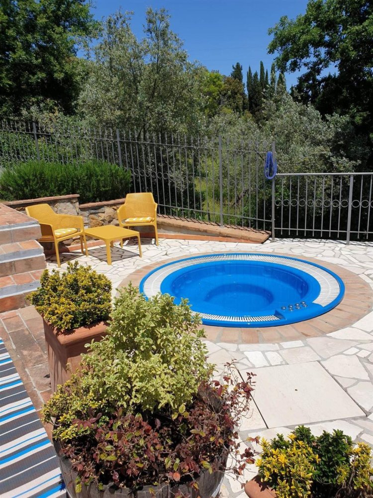 Дом с 3 спальнями в Монтеверди Мариттимо, Италия № 1301