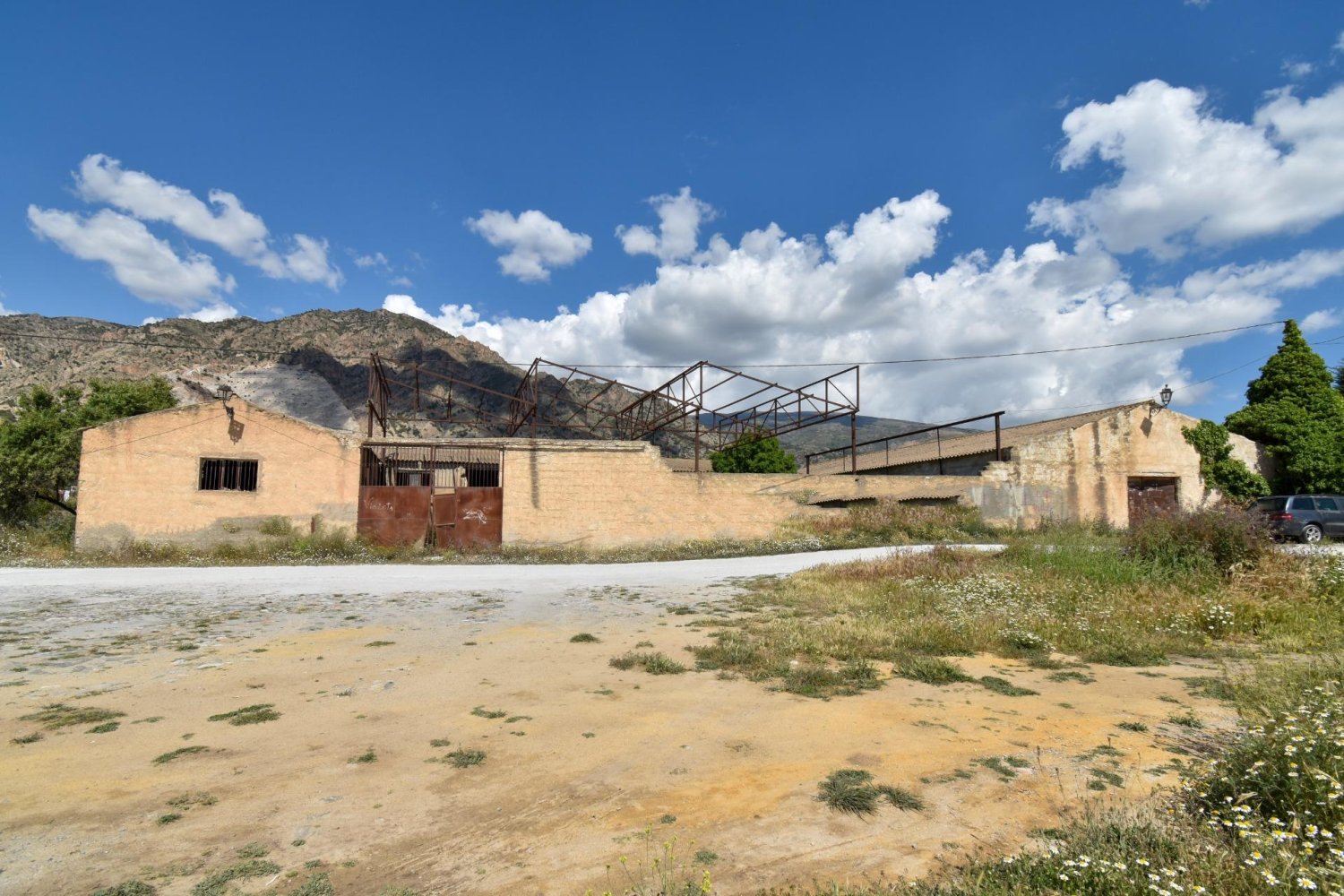 472m² Warehouse in Durcal, Spain No. 189294