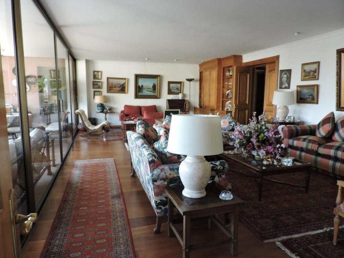 3 bedrooms Apartment in Santiago, Chile No. 4396