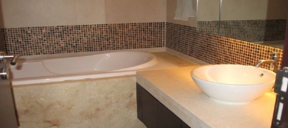 2 bedrooms Apartment in Ba Dinh, Vietnam No. 6415 8