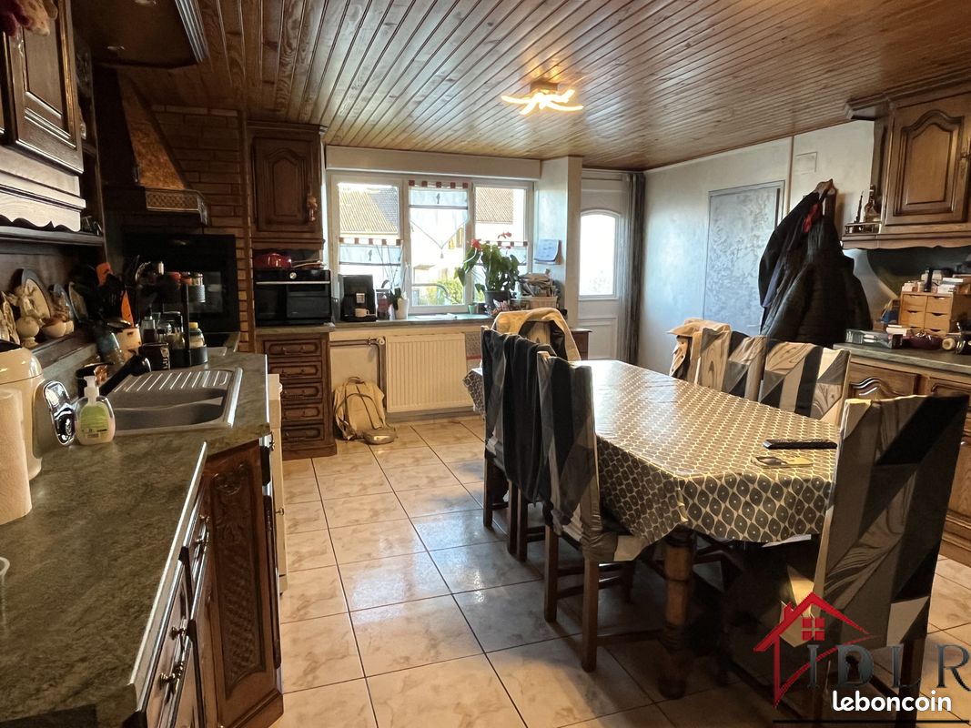 3 bedrooms House in Damremont, France No. 46027