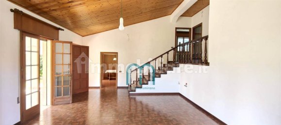 Villa de 3 dormitorios en Salzano, Italy No. 161836 6