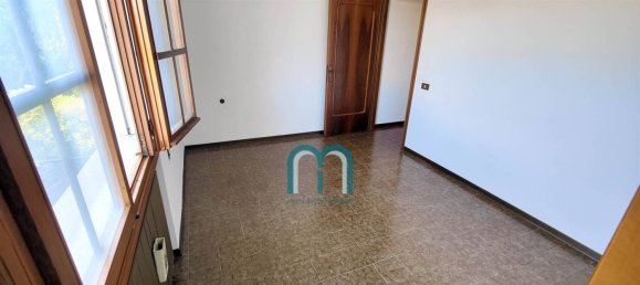 Villa de 3 dormitorios en Salzano, Italy No. 161836 27