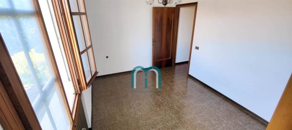 Villa de 3 dormitorios en Salzano, Italy No. 161836 14