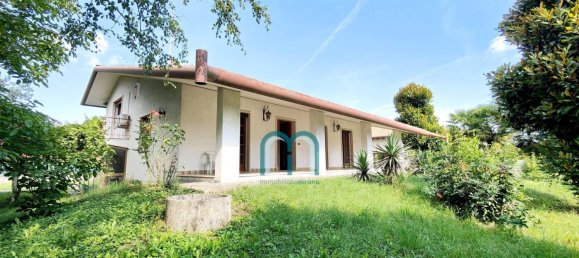 Villa de 3 dormitorios en Salzano, Italy No. 161836 3