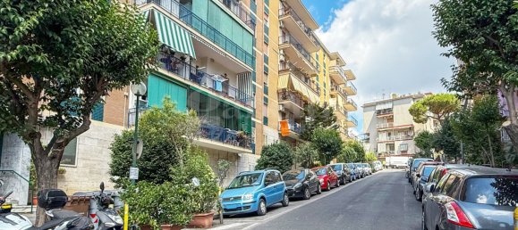 3 bedrooms Apartment in Naples, Italy No. 289268 37