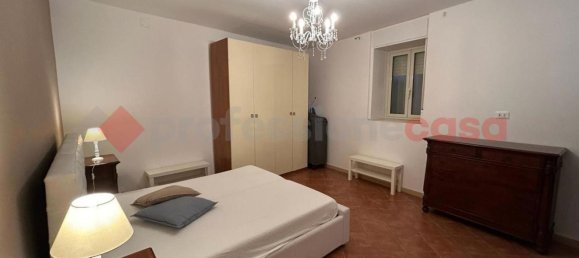 2-salle Appartement à Syracuse, Italy No. 250098 8