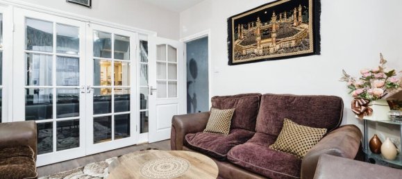 3 bedrooms House in East Ham, United Kingdom No. 11398 6