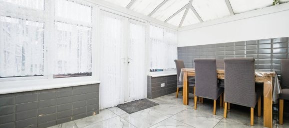 3 bedrooms House in East Ham, United Kingdom No. 11398 23