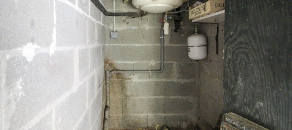 2 bedrooms House in Le Charme, France No. 87580 16