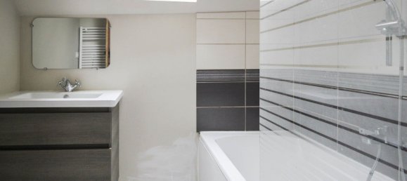 2 bedrooms House in Le Charme, France No. 87580 8