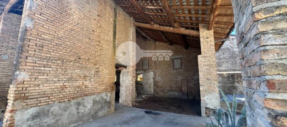 4 bedrooms House in Volongo, Italy No. 310897 49