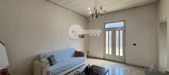 4 bedrooms House in Volongo, Italy No. 310897 2