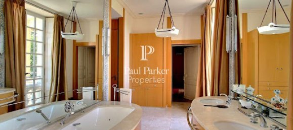 14 bedrooms Castles in Le Mans, France No. 326252 17