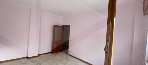 4-salle Appartement à Barletta, Italy No. 23037 15