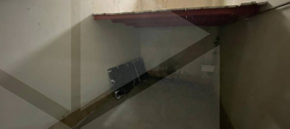 4-salle Appartement à Barletta, Italy No. 23037 23