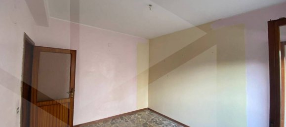 4-salle Appartement à Barletta, Italy No. 23037 16