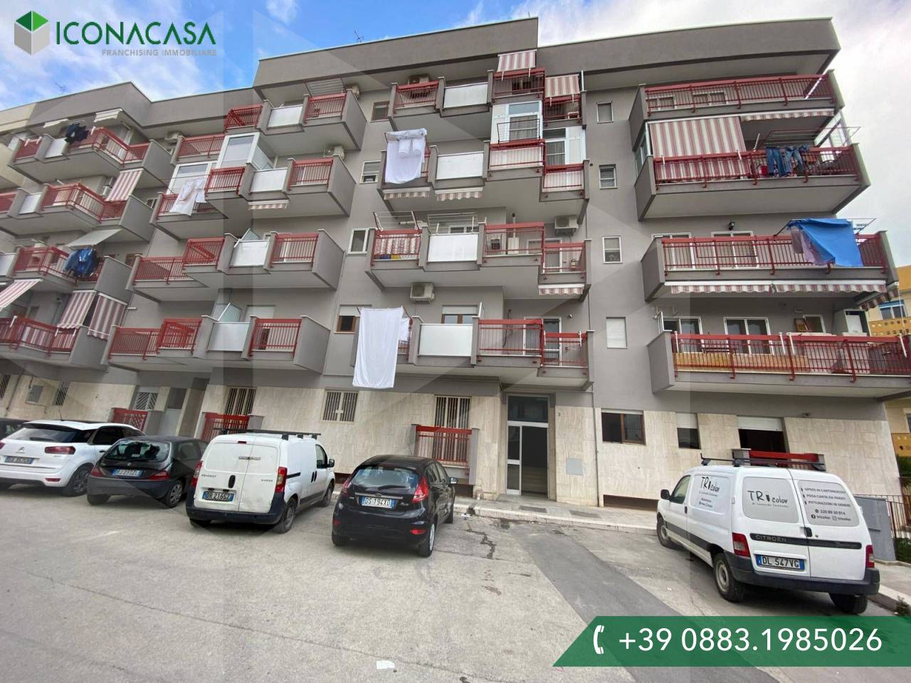 4-salle Appartement à Barletta, Italy No. 23037