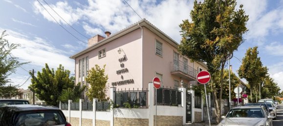 10 bedrooms Villa in Lisbon, Portugal No. 115294 4