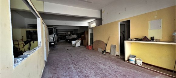 360m² Warehouse in Bagheria, Italy No. 154375 8