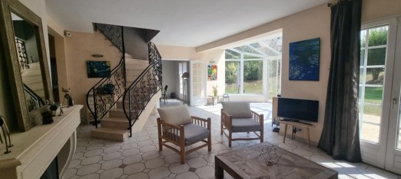 3 Schlafzimmer Haus in Saint-Fuscien, France, Nr. 338120 2