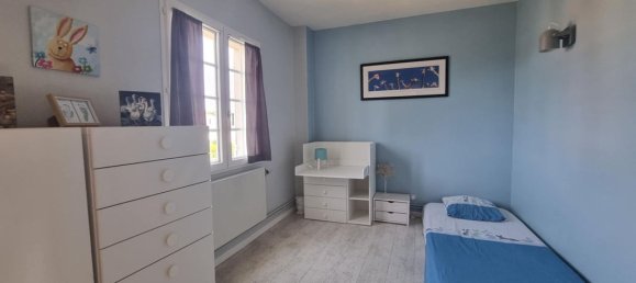 3 Schlafzimmer Haus in Saint-Fuscien, France, Nr. 338120 9